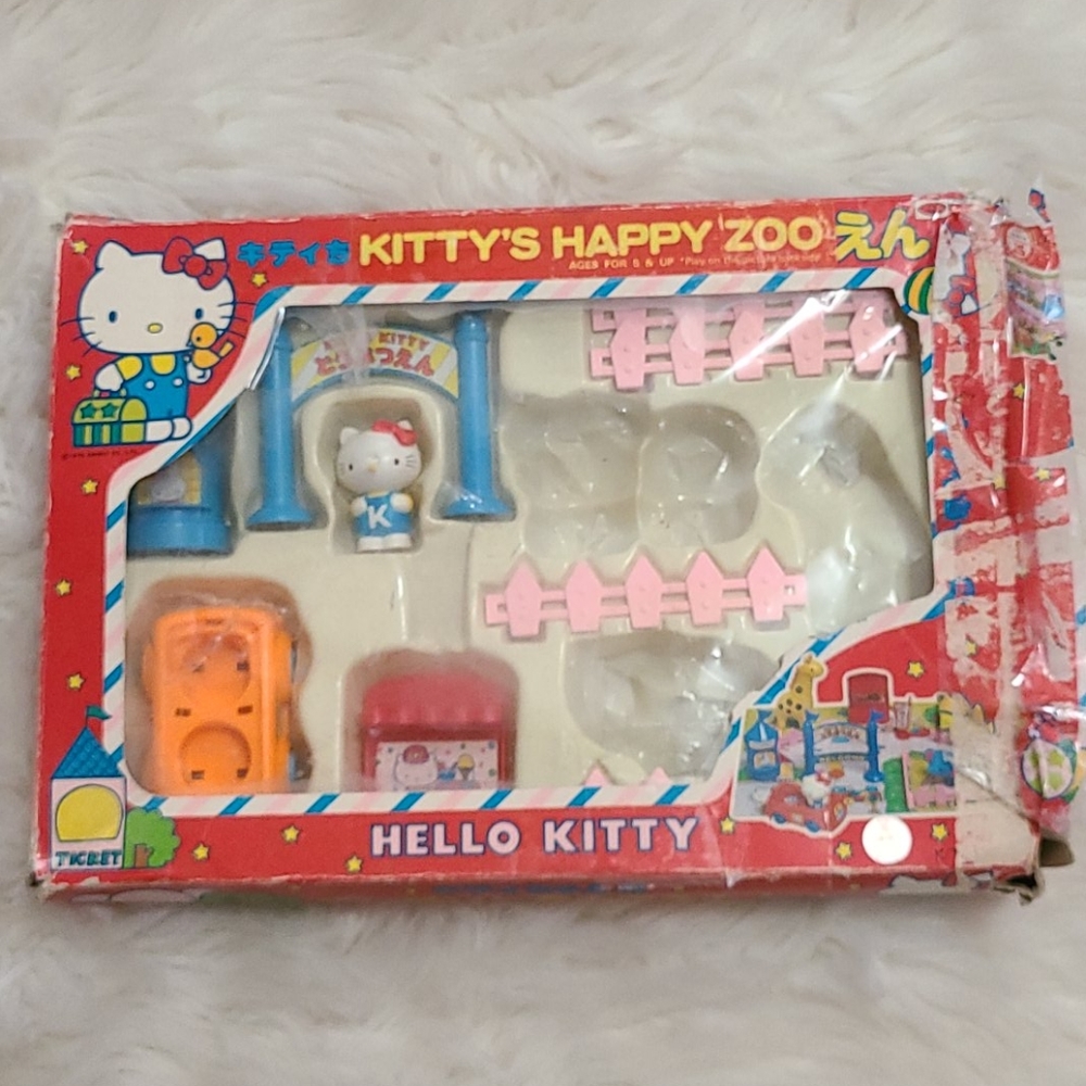 Vintage Sanrio Hello Kitty Happy Zoo Play Set - Picture 2 of 14